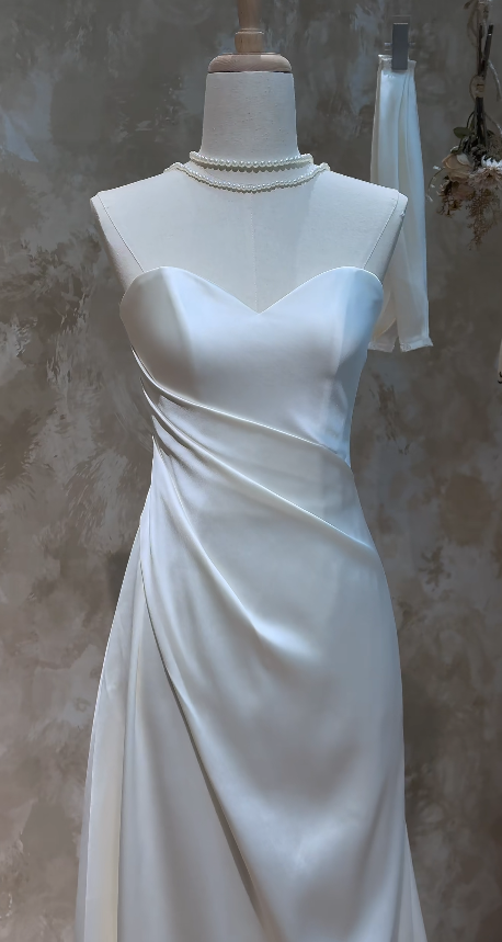 Simple White Sheath Satin Bridal Gown DP07001