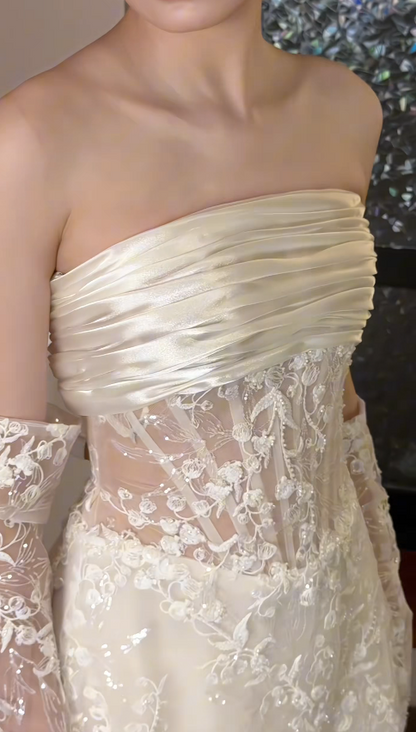 Simple White A-Line Tulle Lace Bridal Gown DP07002