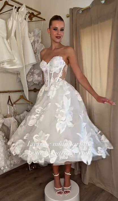 Simple White A-Line Lace Bridal Gown DP07004