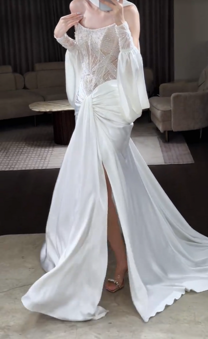 Simple White Sheath Satin Bridal Gown DP07005