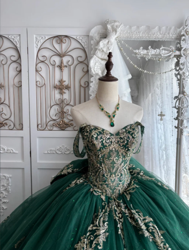 Gorgeous Dark Green Ball Gown Quinceanera Dress Tulle Sweet 16 Dress DP07076