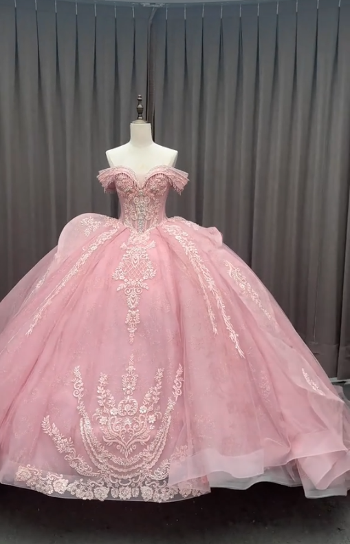 Feenrosa Ballkleid Süßes 16 Kleid Tüll Applikationen Quinceanera Kleid DP07077