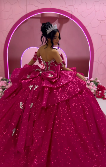 Feenhaftes Hot Pink Ballkleid Sweet 16 Kleid Pailletten Quinceanera Kleid DP07080