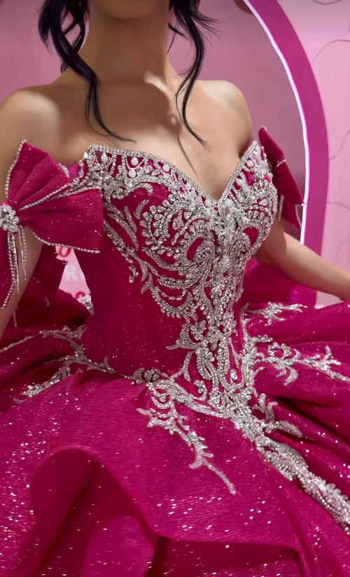 Feenhaftes Hot Pink Ballkleid Sweet 16 Kleid Pailletten Quinceanera Kleid DP07080