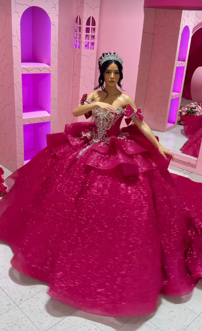 Feenhaftes Hot Pink Ballkleid Sweet 16 Kleid Pailletten Quinceanera Kleid DP07080