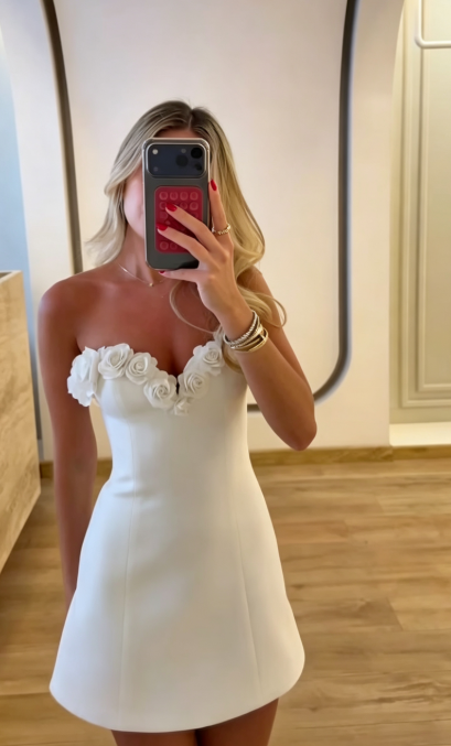 Robe de Soirée Blanche Satin Fourreau Courte pour Anniversaire ou Retour de Bal DP07106