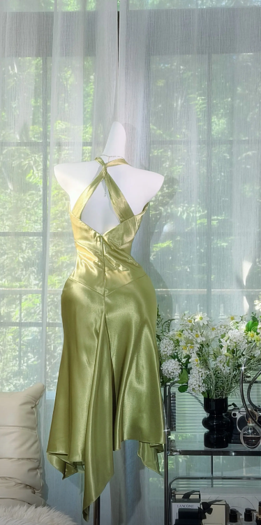 Chic Green Short Homecoming Dress Sheath Satin Birthday Dress DP07126