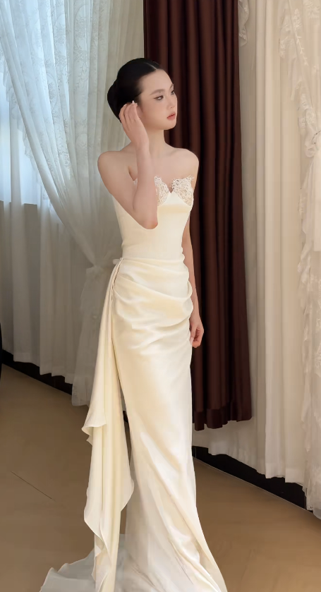 Pretty Light Champagne Prom Dress Sheath Satin Long Evening Dress DP07152