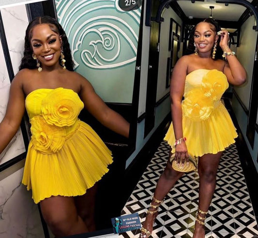 Robe de bal courte jaune tendance, coupe fourreau en satin avec perles pour anniversaire DP07357