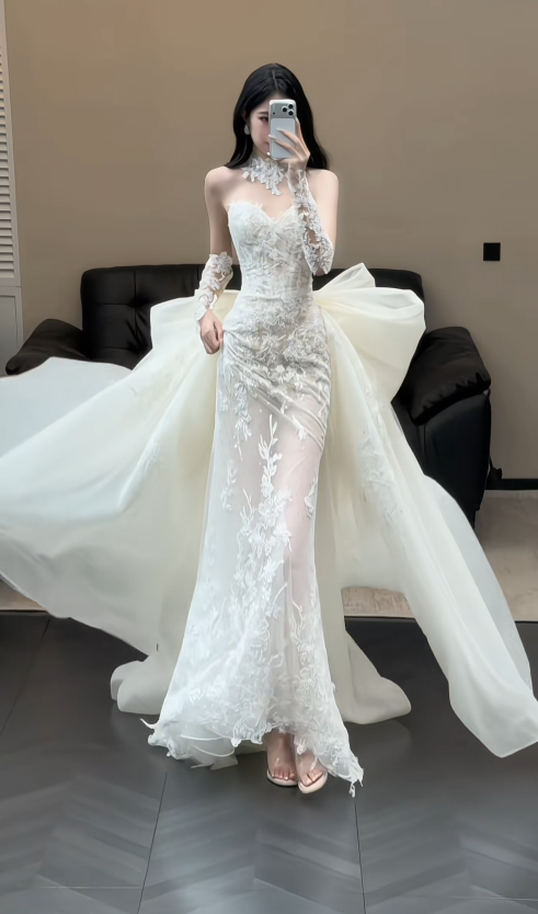 Simple Sheath White Wedding Dress Lace Bridal Gown DP07385