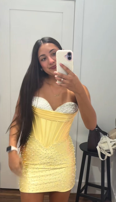 Fashion Yellow Short Homecoming Dress Satin Sheath Birthday Party Dress DP07575