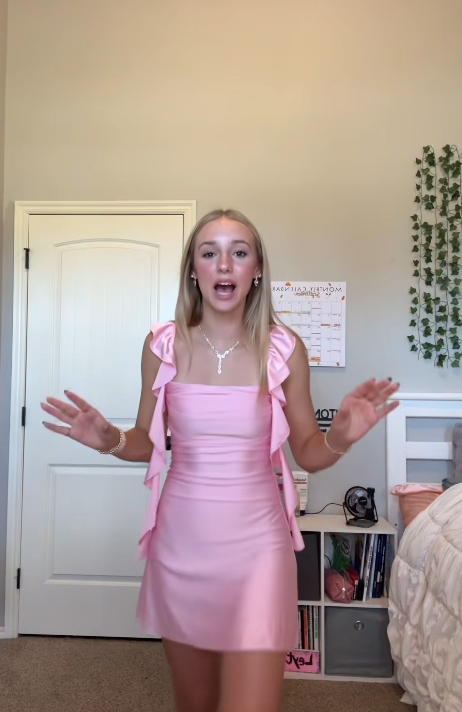 Fashion Pink Short Homecoming Dress Satin Sheath Birthday Party Dress DP07578
