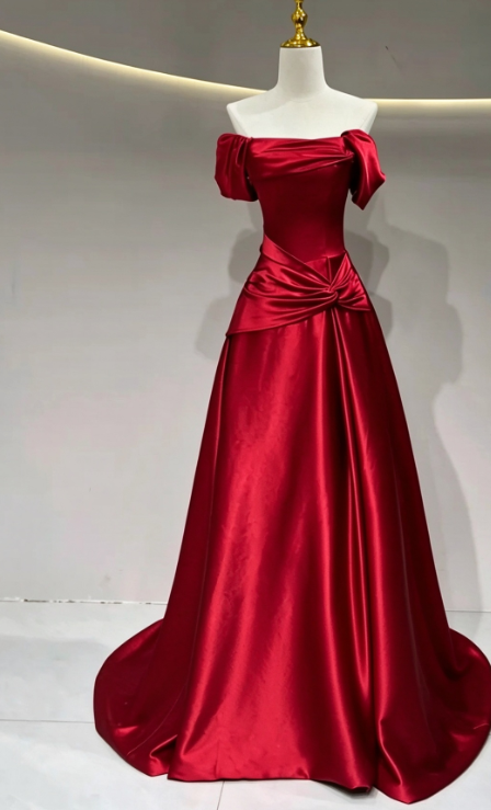 Elegantes burgunderrotes A-Linien-Abendkleid aus Satin für den Abschlussball DP07610