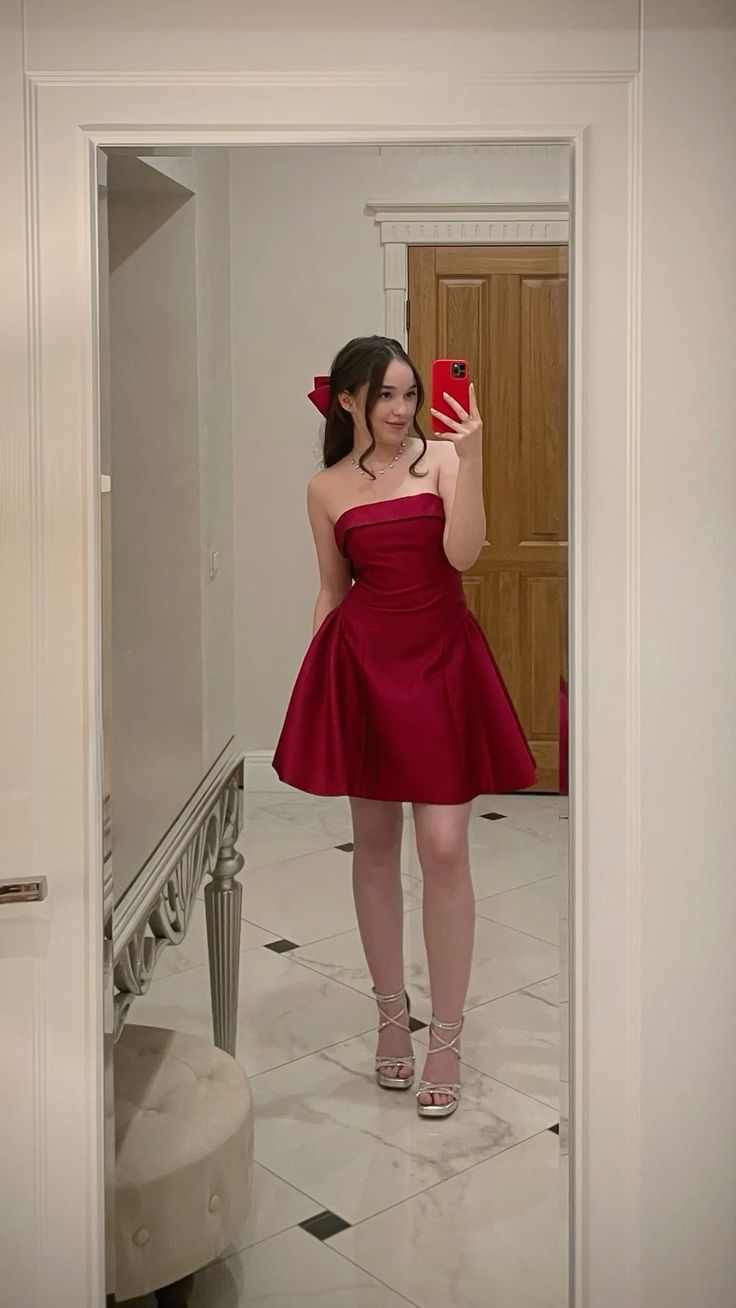 Hübsches rotes kurzes Homecoming-Kleid A-Linie Satin Geburtstagskleid DP07658