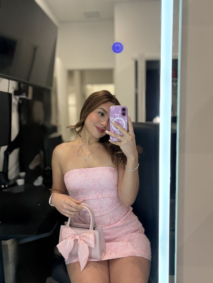Jolie robe de bal courte rose, robe d'anniversaire fourreau en satin DP07660