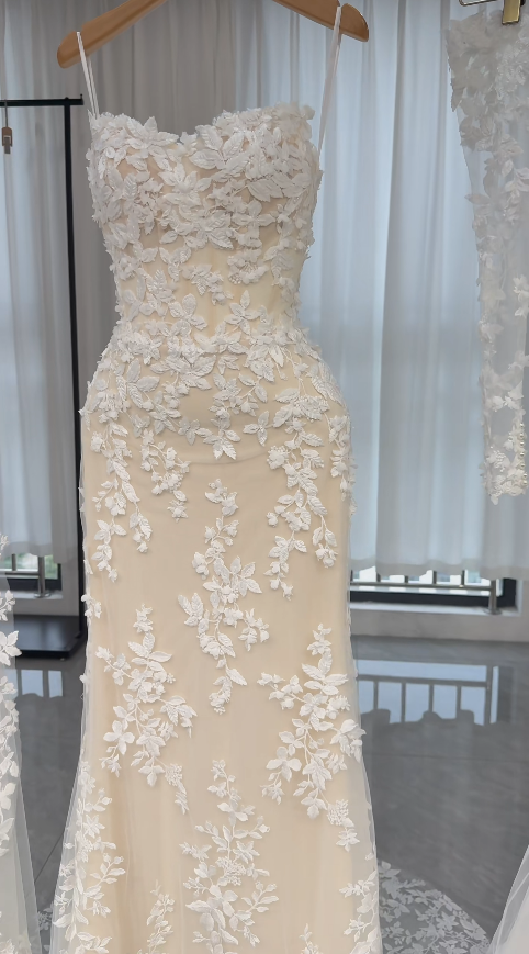 Classy White Bridal Dress Sheath Wedding Dress Lace Bridal Gown DP07720
