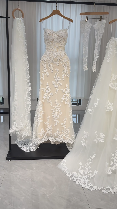 Classy White Bridal Dress Sheath Wedding Dress Lace Bridal Gown DP07720