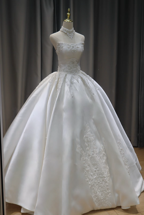 Gorgeous White Bridal Dress A-Line Satin Wedding Dress DP07785