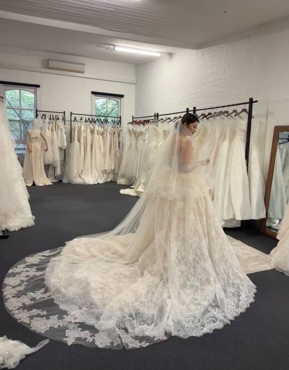 Eternal Strapless A-Line Wedding Dress White Lace Bridal Dress ED07839