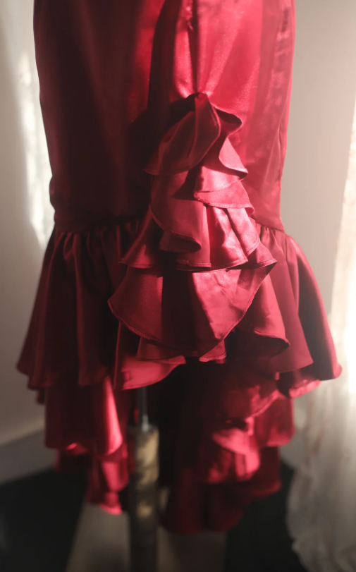 Wunderschönes rotes Abschlussballkleid Etuikleid Satin langes Abendkleid DP07927