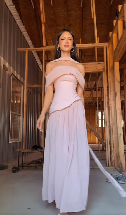 Wunderschönes schulterfreies rosa A-Linien-Abendkleid aus Chiffon DP07946