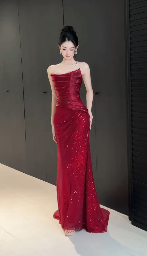 Robe de bal rouge glamour bustier, coupe fourreau, en mousseline à paillettes, longue robe de soirée DP07957
