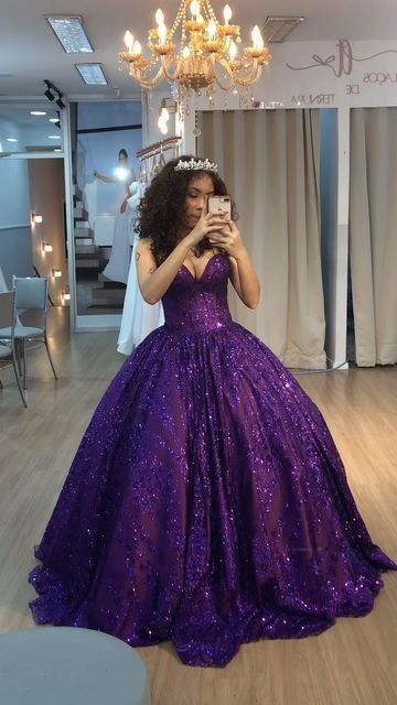 Wunderschönes langes A-Linien-Abendkleid aus Tüll mit Pailletten, tiefviolettes Ballkleid DP07992