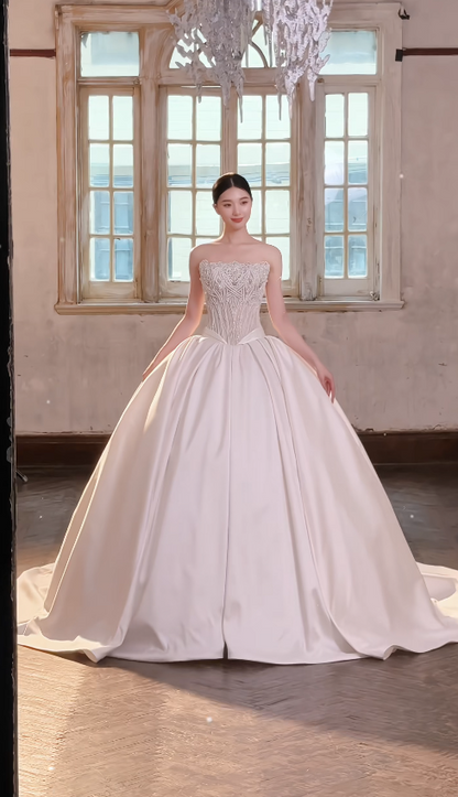 Simple Strapless Bridal Gown A-Line Satin Wedding Dress White Bridal Dress DP08056