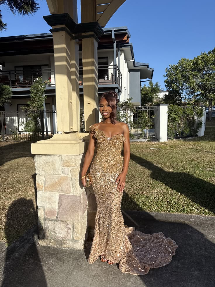 Gorgeous Sheath Chiffon Sequins Long Evening Dress Gold Prom Dress DP08083