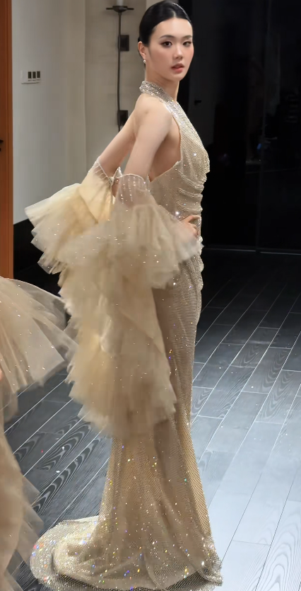 Gorgeous Sheath Chiffon Sequins Long Evening Dress ChampagneProm Dress DP08085