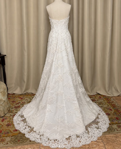 Robe de mariée blanche simple bustier coupe trapèze en dentelle robe de mariage longue DP08184