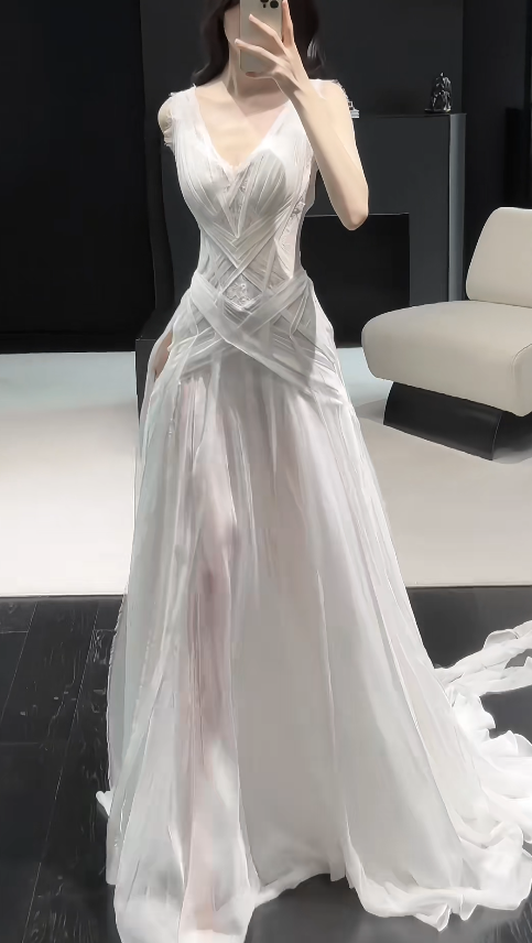 Pretty White Bridal Gown Sheath Chiffon Long Wedding Dress DP08187