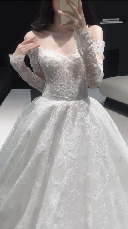 Pretty White Bridal Gown A-Line Lace Long Wedding Dress DP08190