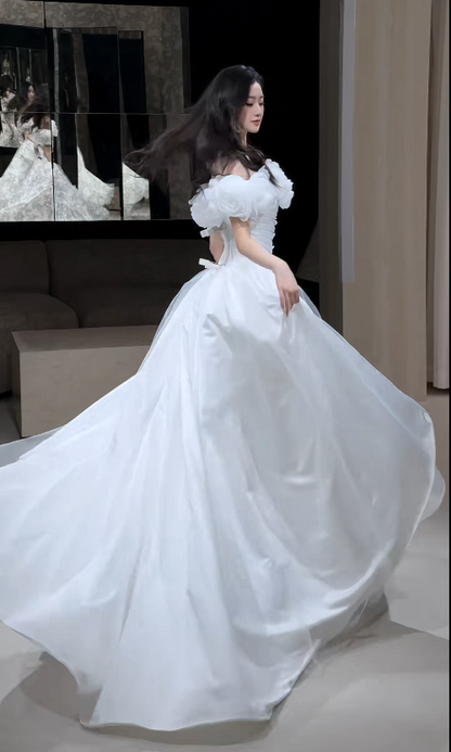 Pretty White Bridal Gown A-Line Tulle Long Wedding Dress DP08196