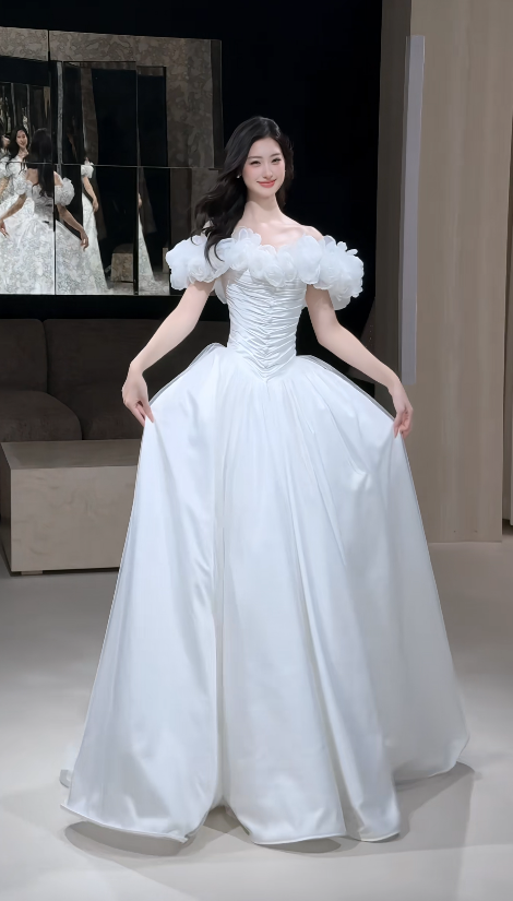Pretty White Bridal Gown A-Line Tulle Long Wedding Dress DP08196