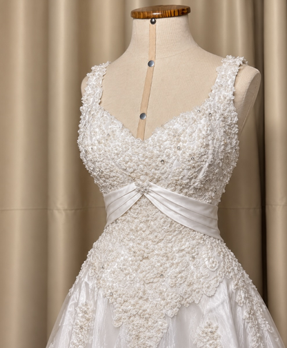 Pretty White Bridal Gown A-Line Tulle Appliques Long Wedding Dress DP08198