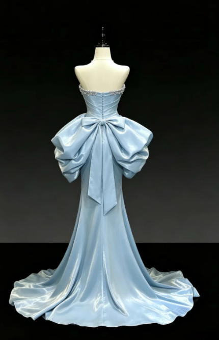 Robe de soirée longue chic bleue en satin coupe fourreau DP08239