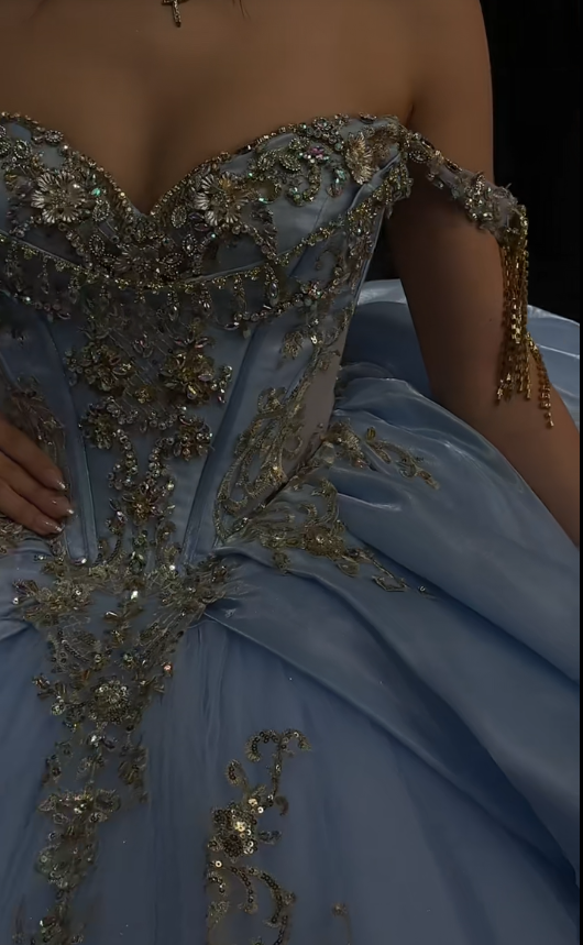 Magnifique robe de bal bleu pour 16 ans, avec appliqués et tulle, robe de quinceañera DP08245