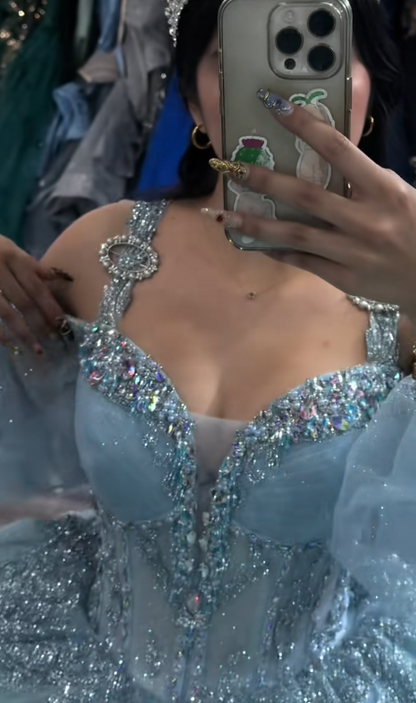 Magnifique robe de bal bleu pour 16 ans, avec appliqués et tulle, robe de quinceañera DP08246