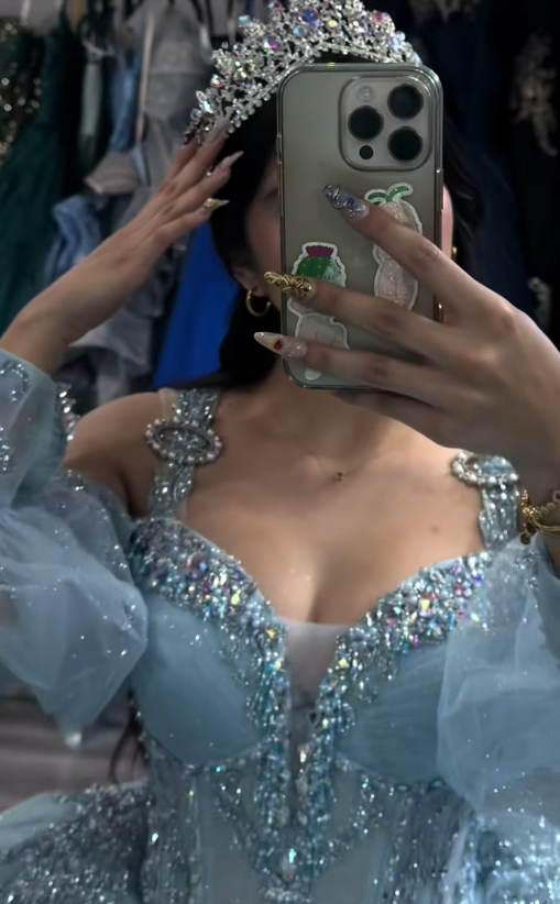 Magnifique robe de bal bleu pour 16 ans, avec appliqués et tulle, robe de quinceañera DP08246