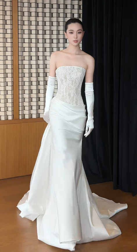 Robe de mariée blanche glamour fourreau en satin robe de mariée longue DP08254