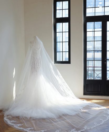 Robe de mariée blanche glamour sirène en tulle perlé robe de mariage longue DP08255