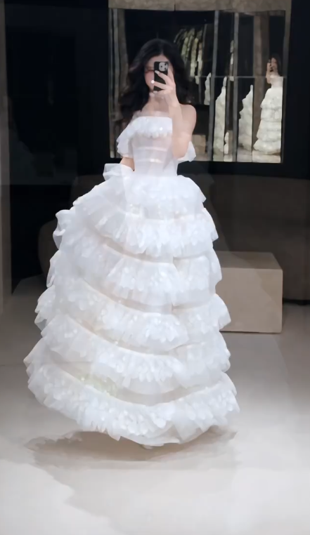Glam A-Line Lace Long Wedding Dress White Bridal Gown DP08303