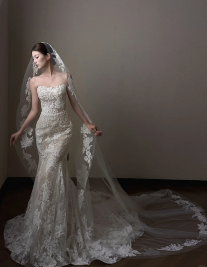 Glam Sheath Tulle Appliques Lace Long Wedding Dress White Bridal Gown DP08304