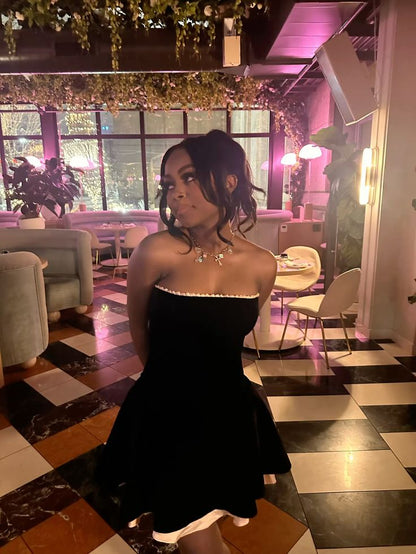 Pretty A line Strapless Black Velvet Sleeveless Summer Birthday Dress Hoco Dress Birthday Outfit 19th Birthday Mini Cocktail Dresses DP1174