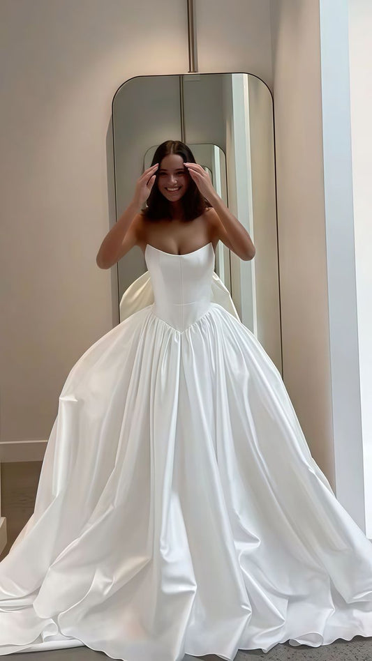 Robe de mariée classique, robe de bal, bustier, satin blanc, robes de mariée minimalistes, DP1183