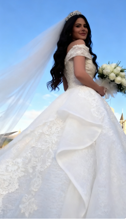 Vintage Bridal Gown Ball Gown Off The Shoulder White Lace Wedding Dresses Minimalist Bridal Gowns DP1191