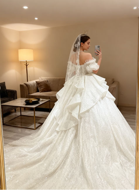 Ethereal Wedding Dress Ball Gown Off The Shoulder Sequin White Wedding Dresses Bridal Gowns DP1342