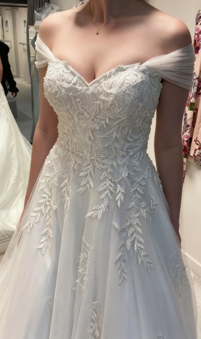 Ethereal Wedding Dress Ball Gown Off The Shoulder Lace White Wedding Dresses Bridal Gowns DP1343