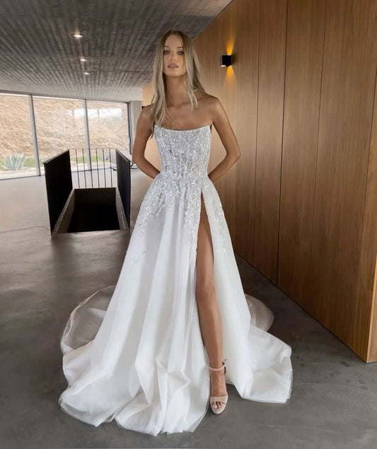 Robe de mariée classique, robe de bal, bustier, fente, blanche, dentelle, robes de mariée minimalistes, DP1363